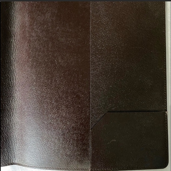 Louis Vuitton Desk Agenda - Picture 4 of 14